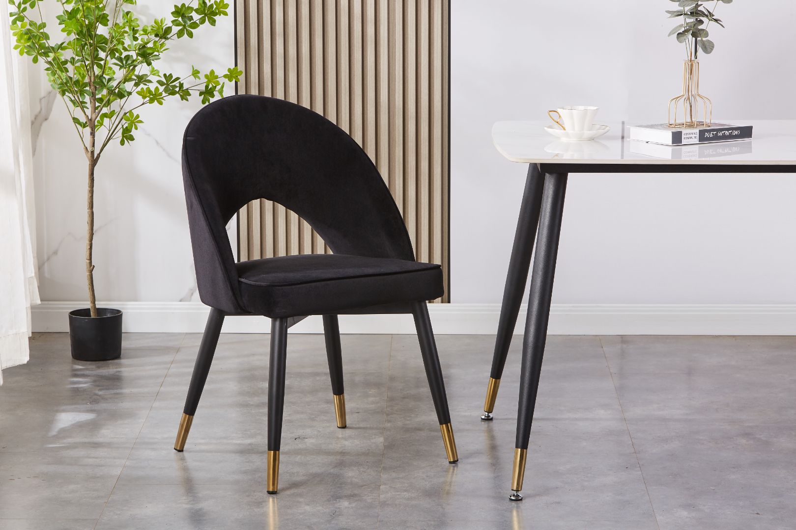 Aria Upholstered Side Chair/ Dining Chair (Set of 4) - Velvet Chair w/ Black Legs