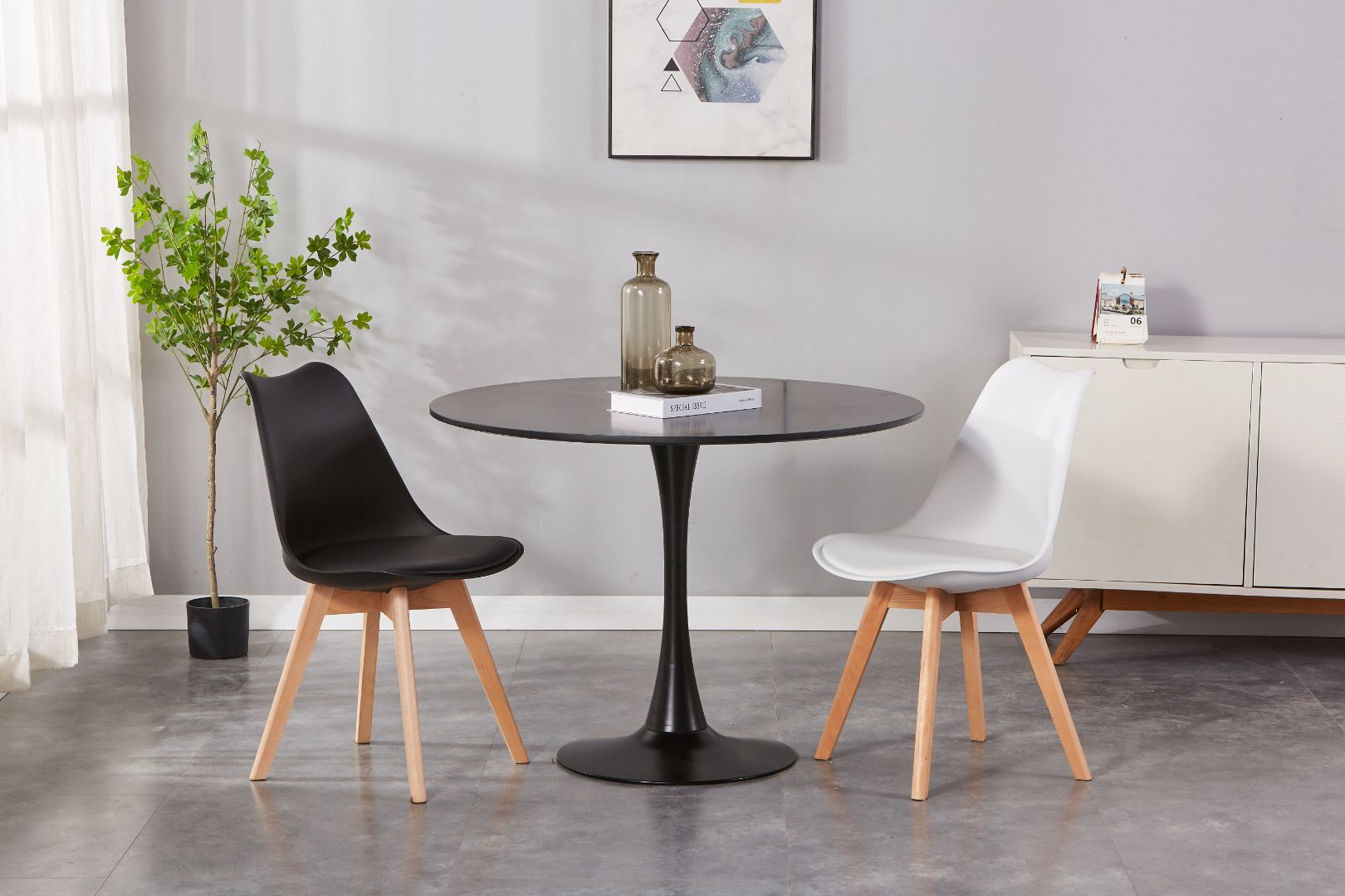Aira 40" Pedestal Dining Table- Black